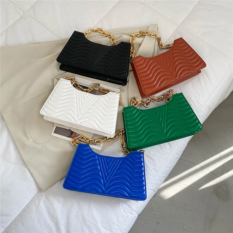 

Texture Pattern Zipper Handbags New Fashion Texture Embossed Lacquer Shoulder Bag Simple and Small Square Bags for Women