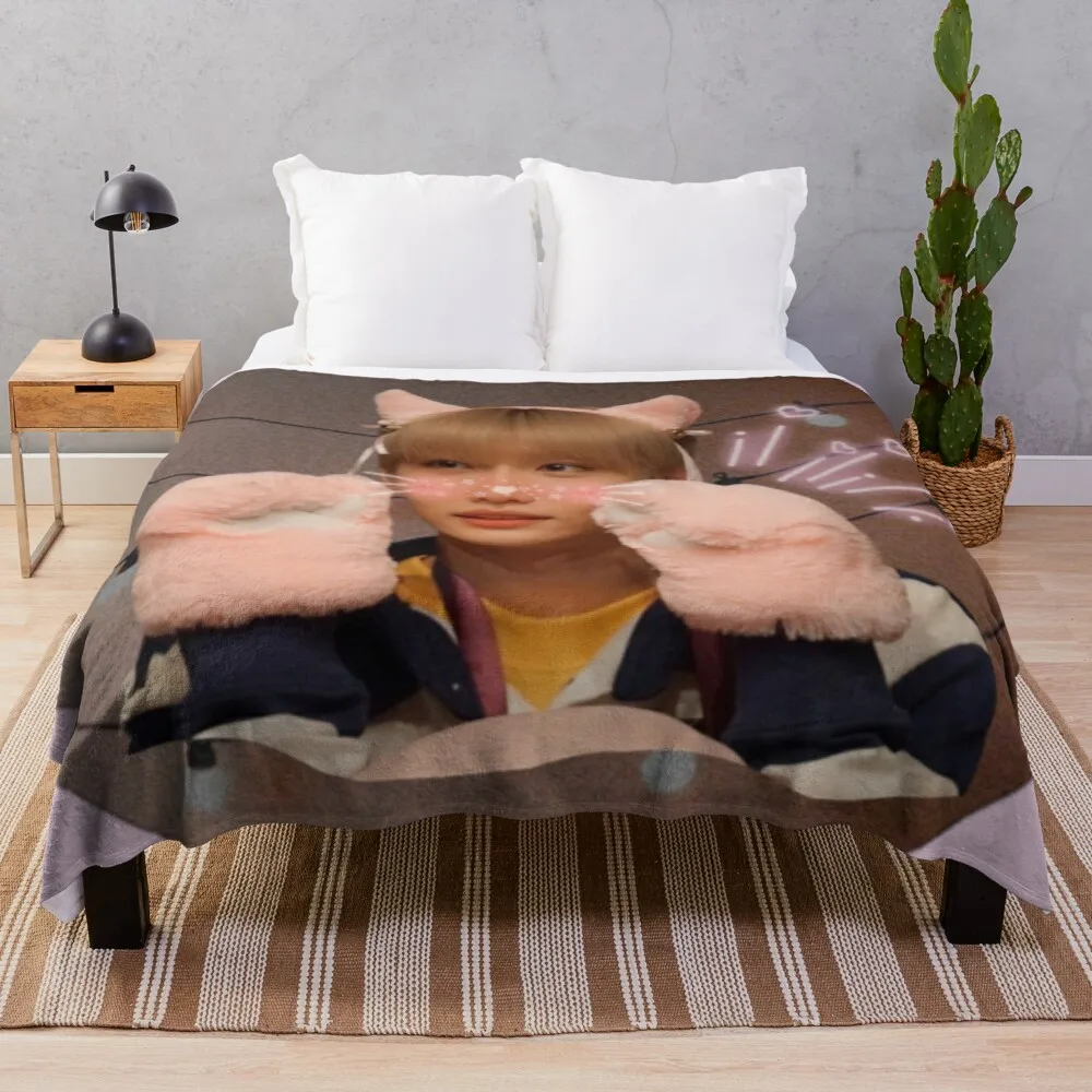 

Stray Kids Felix Throw Blanket Decorative Sofa Blanket