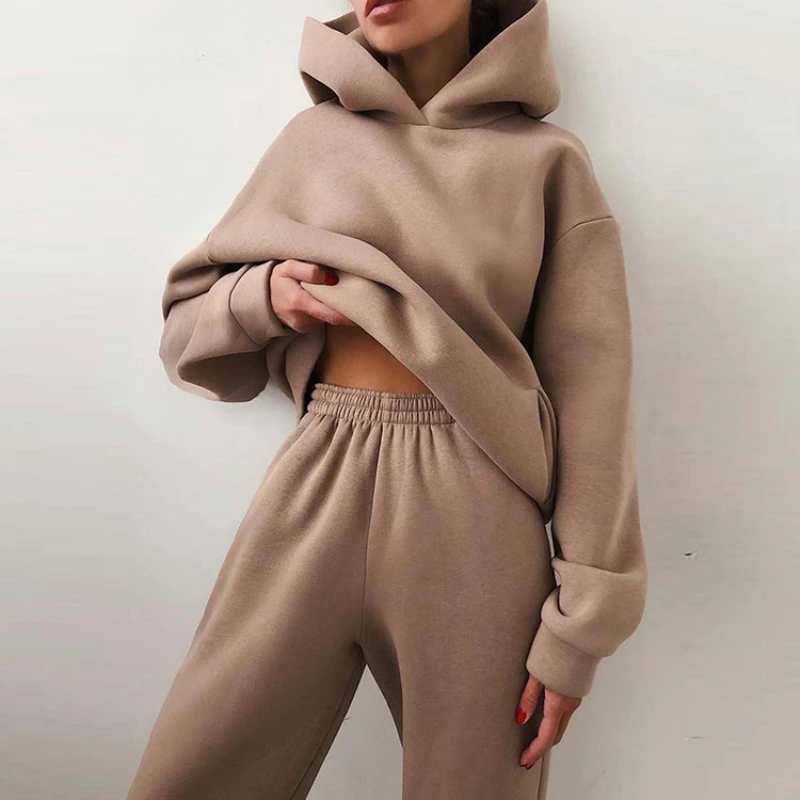 

ZITY New Long Sleeved Hoodie Sweater Set Women Autumn Sports Solid Color Casual Fashion Trousers Thickened Two Piece Set