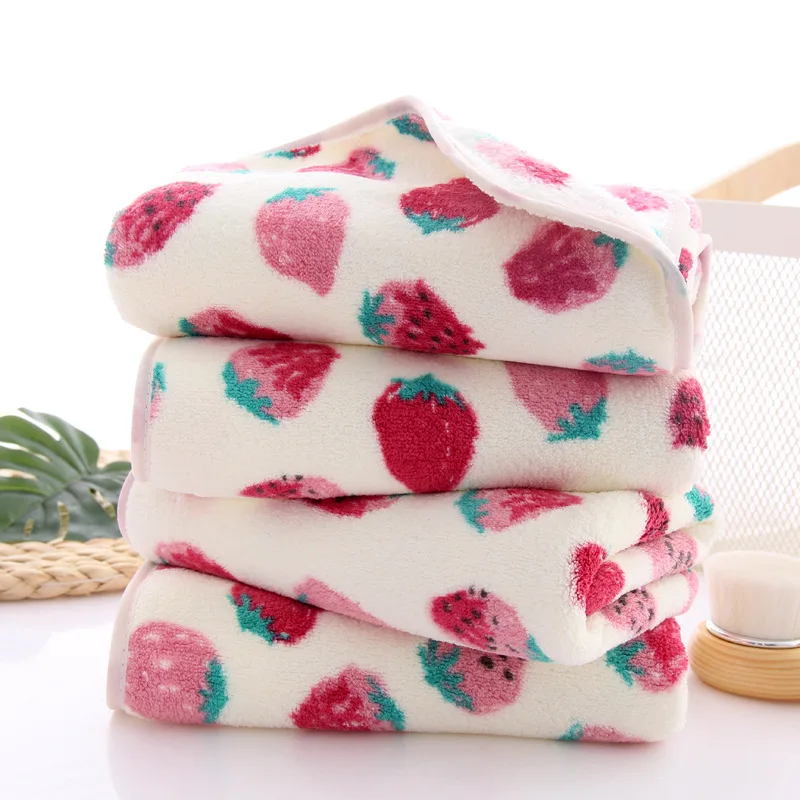 

Cartoon Strawberry Print Pattern Coral Fleece Hair Drying Towel Microfibre Swimming Hand Bath Towel Bathroom Towels Microfiber