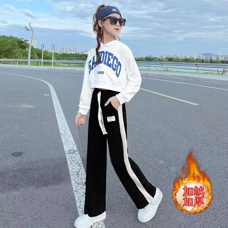 

Kids Girls Fleece 2 Piece Outfits Children Crop Tops Letter Long Sleeve Fashion Sweatshirts and Stripe Sweatpants Tracksuit