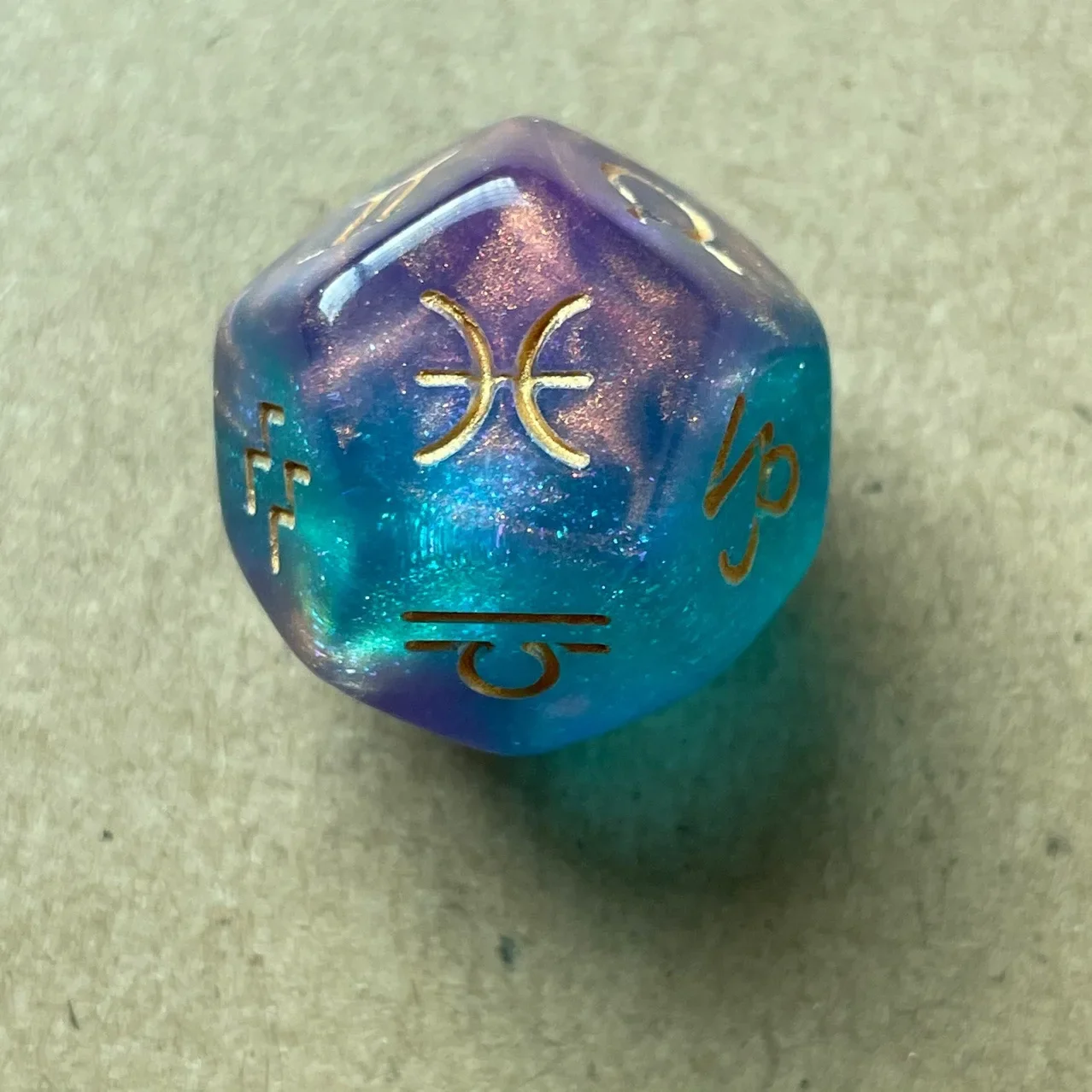 Набор астрологических костей для гадания 12 шт