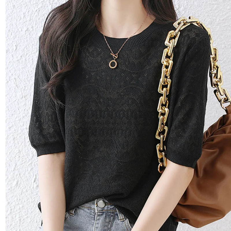

2023 Summer Hollow Ice Silk Knitted T-shirt Women's Solid Thin Tops Casual White Short Sleeve T-shirt Korean Top Elegant 27220