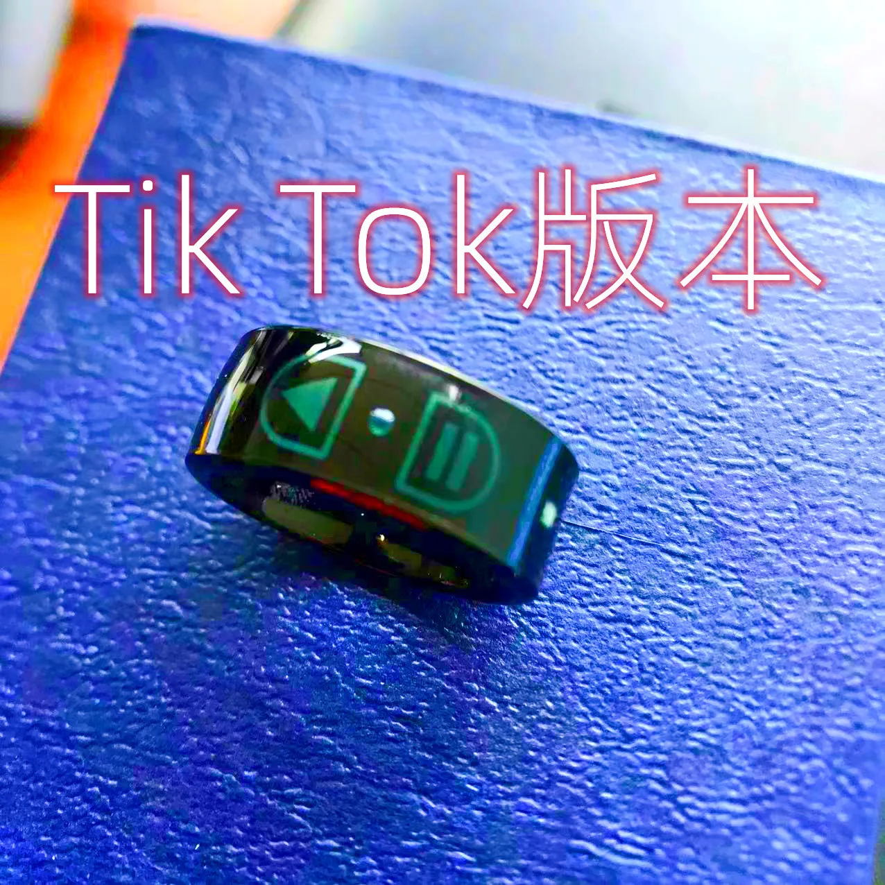 

Smart magic Ring blue tooth Video page turning artifact new in fine jewelry Rotating luminous wood skin temperature sensiing