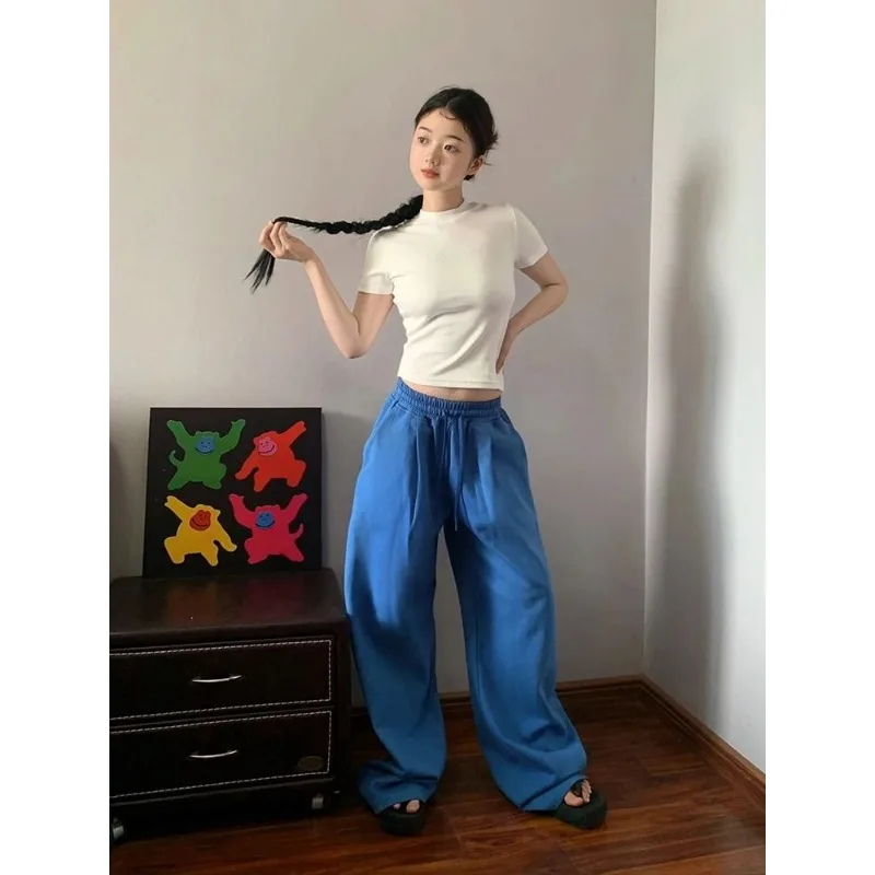 Рисунок 4 - Женские винтажные мешковатые спортивные