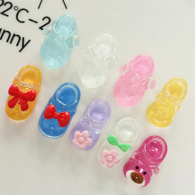 

10pcs Mini Kawaii Cute Cartoon Slipper Flat Back Cabochons Scrapbook Diy Party Hairpin Jewelry Accessories Home Decoration Craft