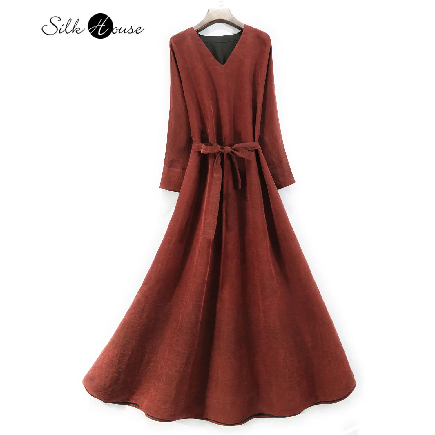 

Red Cracked Bombyx Mori Silk Dress Off Shoulder Real Silk Cloud Yarn Moire V-neck 2022 Women's Fashion High-end Dress New Style