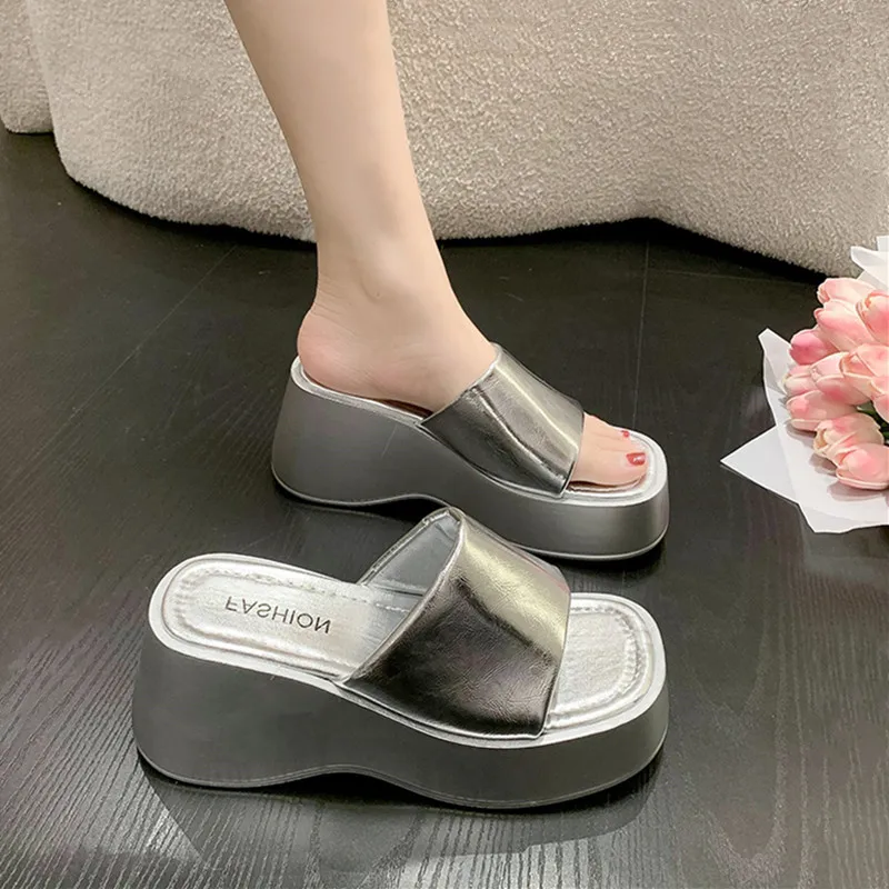 

Shoes On A Wedge Ladies' Slippers Women Heels Platform Luxury Slides Pantofle Beige Heeled Sandals High Soft Flat Designer Summe