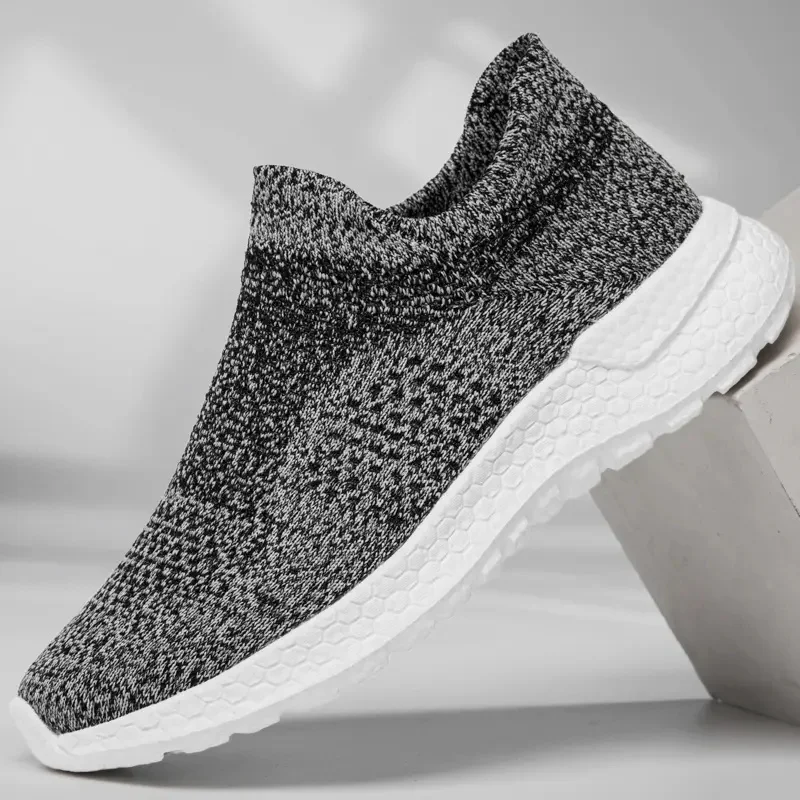 2023 Light Sneakers Men Women Running Shoes Breathable Mesh Slip-On Shoes Woman Sports Sneakers Zapatillas Mujer Deportiva