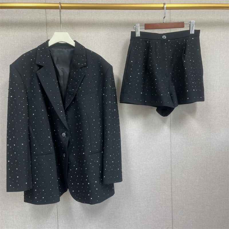 

2023 Early Fall New Rhinestone Decorated Loose Jacket / Straight Shorts Women