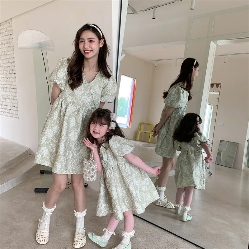 

Mother Daughter Dresses Flowers Girls Princess Short Sleeve Dress For Women Clothing 2022 Mommy And Me Matching Summer Clothes