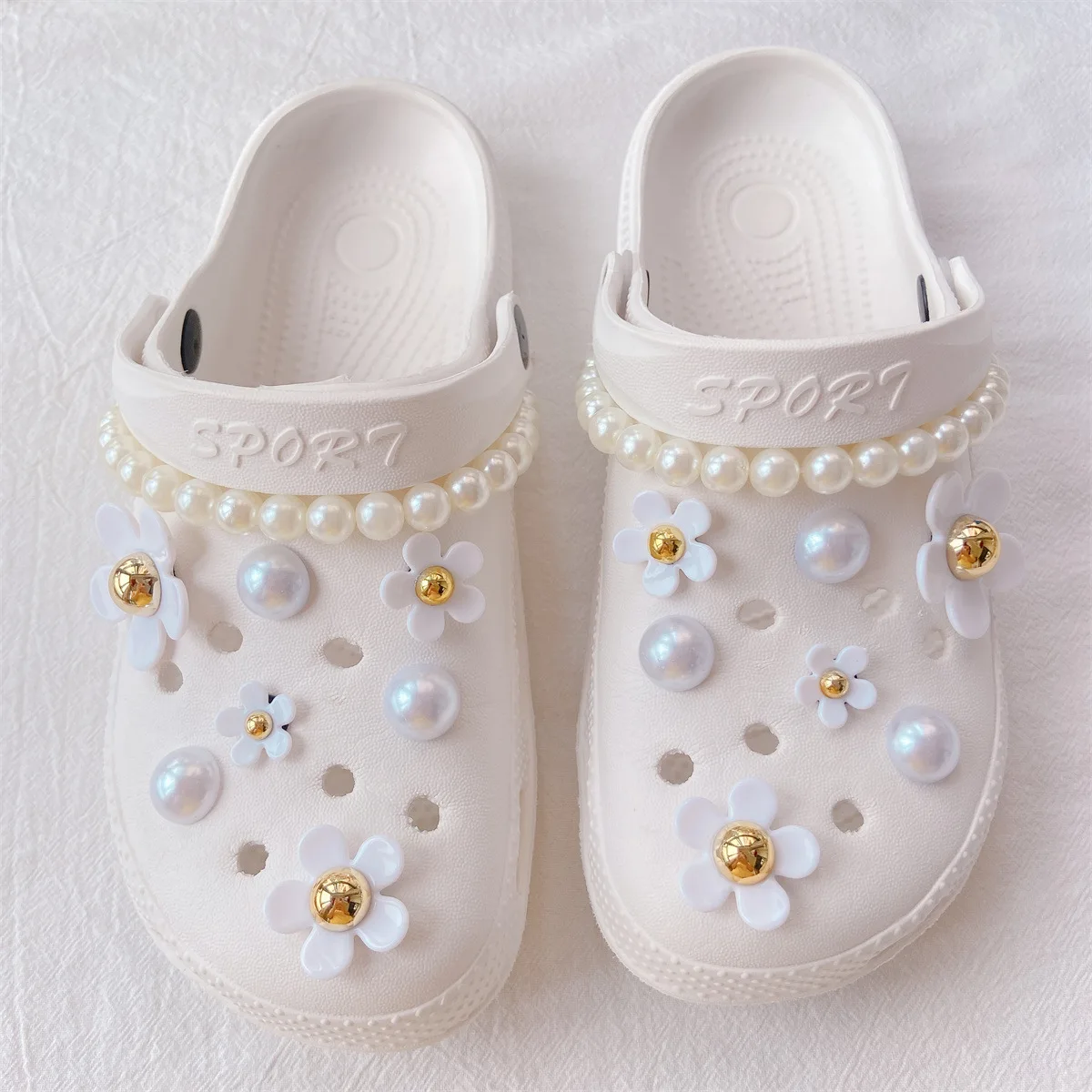 New arrived sun flower Shoes Accesories Croc Charms pearl Chain Croc Shoe Decorations Diy Buckle Shoes Flower