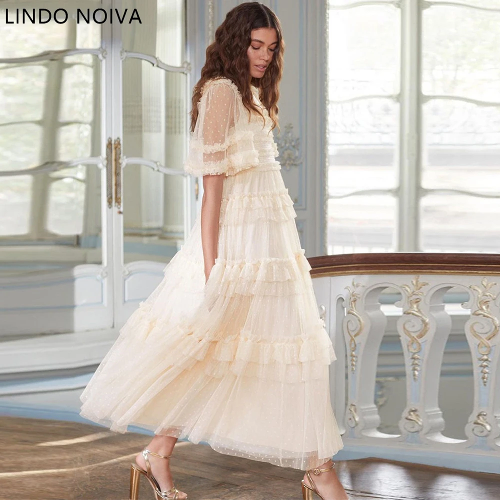 

Princess Dotted Tulle Boho Midi Wedding Dresses Short Sleeves Tiered Wedding Party Gowns 2023 Bridal Dress For Bride