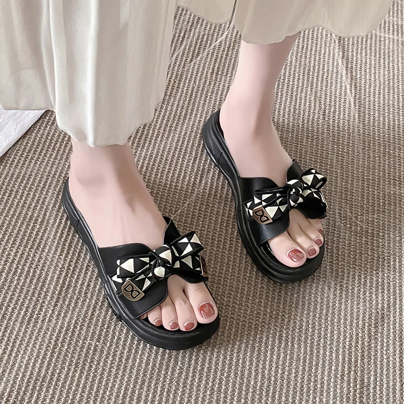 2022new fashion women's platform sandals summer beach shoes bow color matching comfortable soft women slippers designer Outside