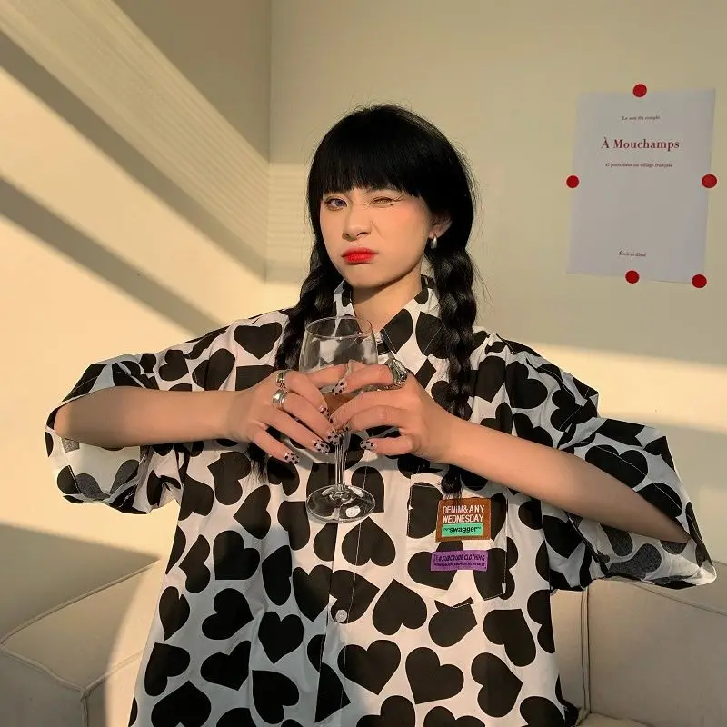 

Американский винтажный комбинезон в форме сердца, свободные рубашки с рукавом до локтя, женская блузка с отворотом, летняя уличная женская ...