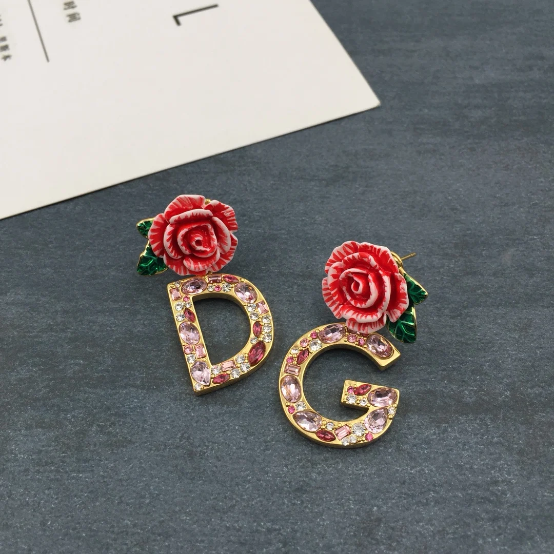 

New Products Show Series Pink Fancy Fancy Diamond Letter Pendants Earrings