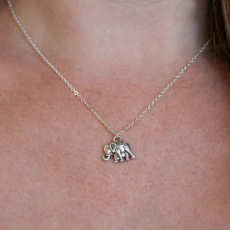 

Bohemian Elephant Pendant Necklace for Women Retro Silver Color Minimalism Clavicle Chain Collar Neck Jewelry Hiphop Punk Gift