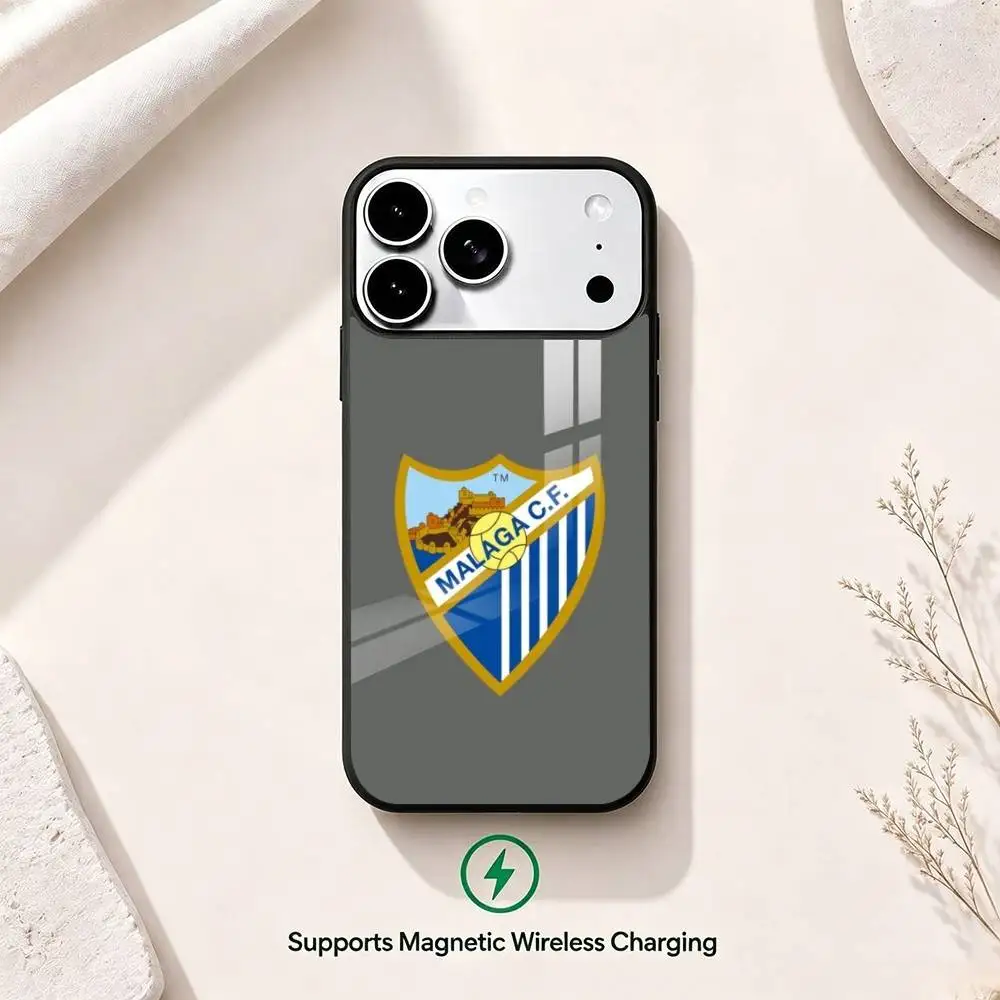 Фото Чехол для телефона Football Club M-Malaga C.F. для iPhone 17, 16, 15, 14, 13, 12, 11 Plus, Pro с поддержкой магнитной беспроводной зарядки №4