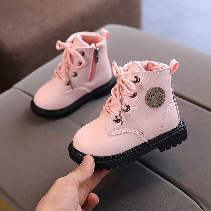 Baby snow boots children's soft bottom school shoes 1-3 years old 6 boys dofold cotton shoes plus velvet thick winter girl tide