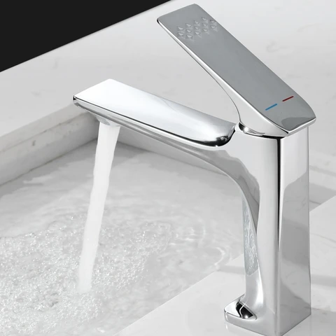 Смеситель для раковины в ванной комнате с латунным сердечником, современный смеситель для умывальника с одной ручкой на столешнице, смеситель для горячей и холодной воды, бытовой