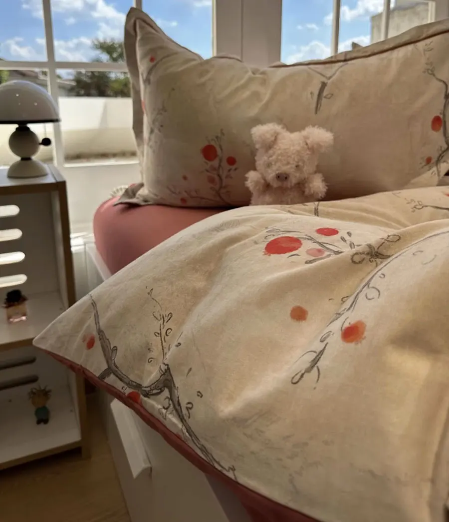 Модный комплект постельного белья с красными растениями одинарный двойной