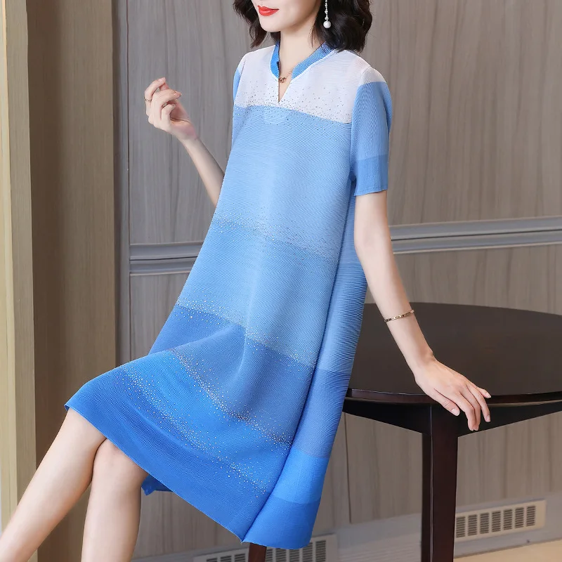Blue Dress Summer For Women 45-75kg 2022 New Short Sleeve Loose Elastic Miyake Pleated Fashion Contrast Color A Line Dresses