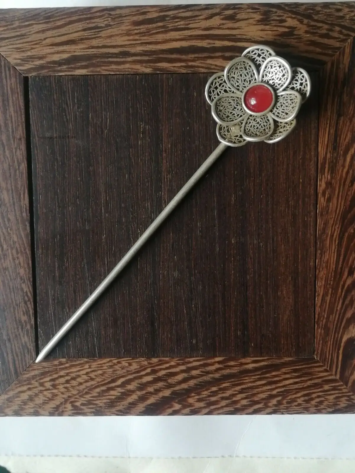 

Китайский Старый тибетский серебряный камень инкрустация резьба бабочка шпилька для волос