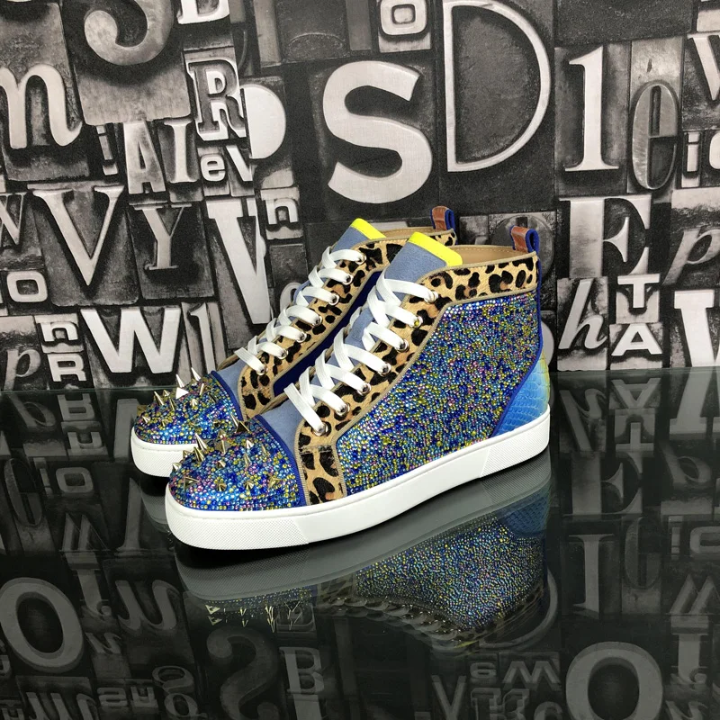 

Luxury new high-top men's full diamond men's shoes leather toe rivets red sole shoes couples casual sneakers