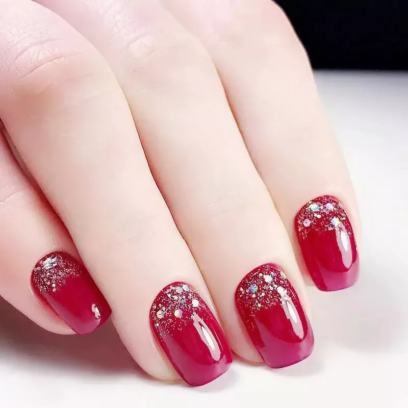 

NEW Red Color Short Size Fake Nails Women Fashion Glitter Patch Nail Art Tools Bride Wedding Party Nail Tips With Glue