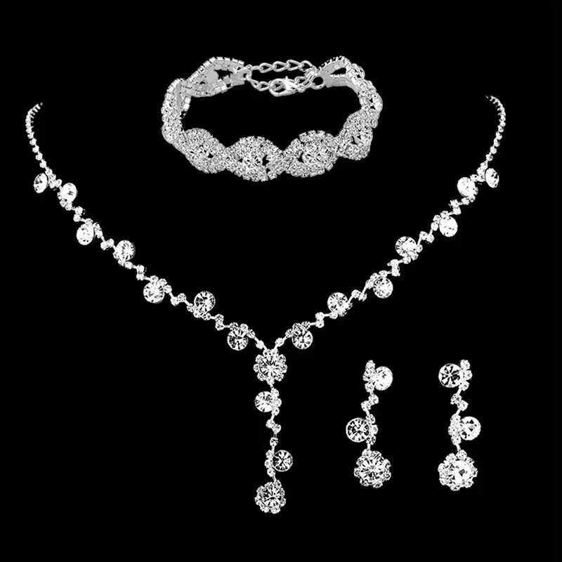 Модный европейский стиль маленький лепесток цветка комплект украшений со