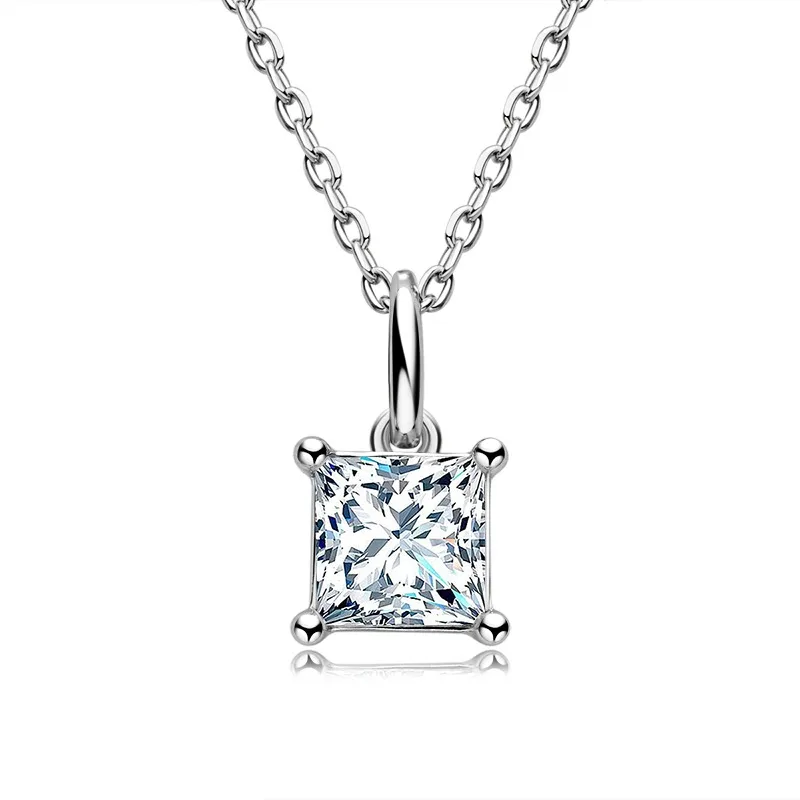 

GEM'S BALLET 1.0ct Princess Brilliant Cut Ideal VVS1 Moissanite Solitaire Pendant Necklace 18"chain 925 Sterling Silver