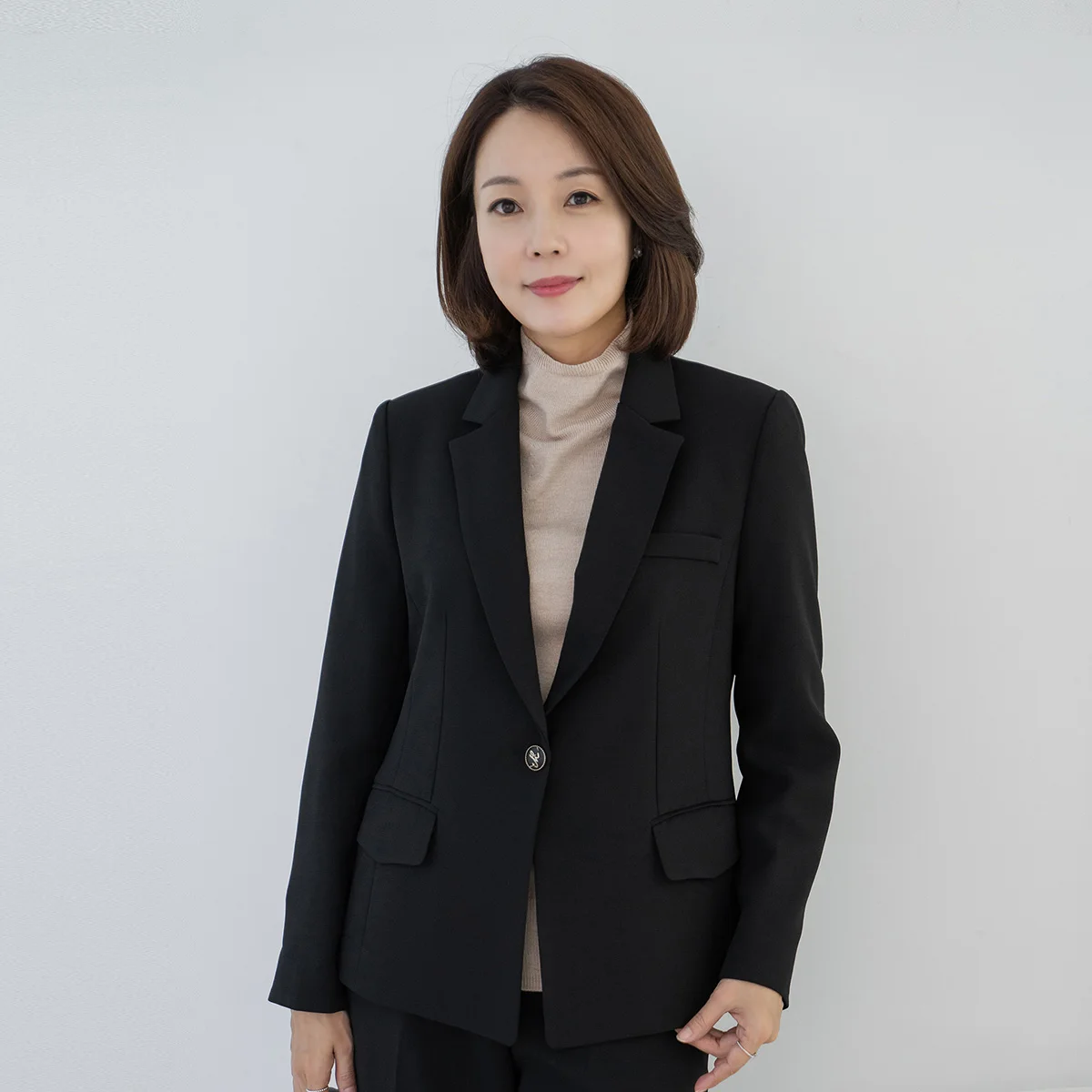 Одежда для мамы мам 4060 Reba One Button Cara 40-50 Jacket-WJK2410002-