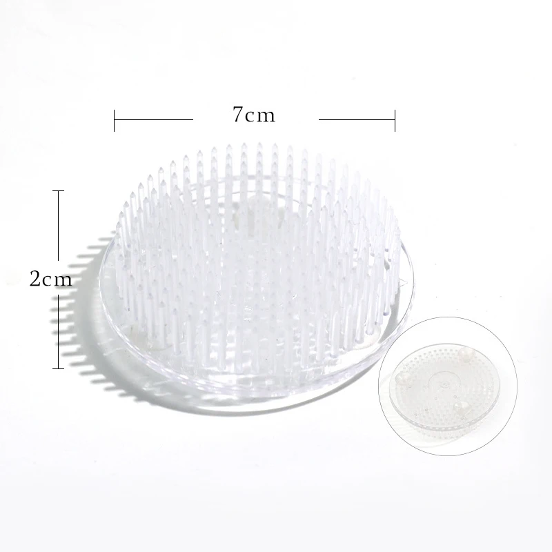 

Пластиковая цветочная лягушка