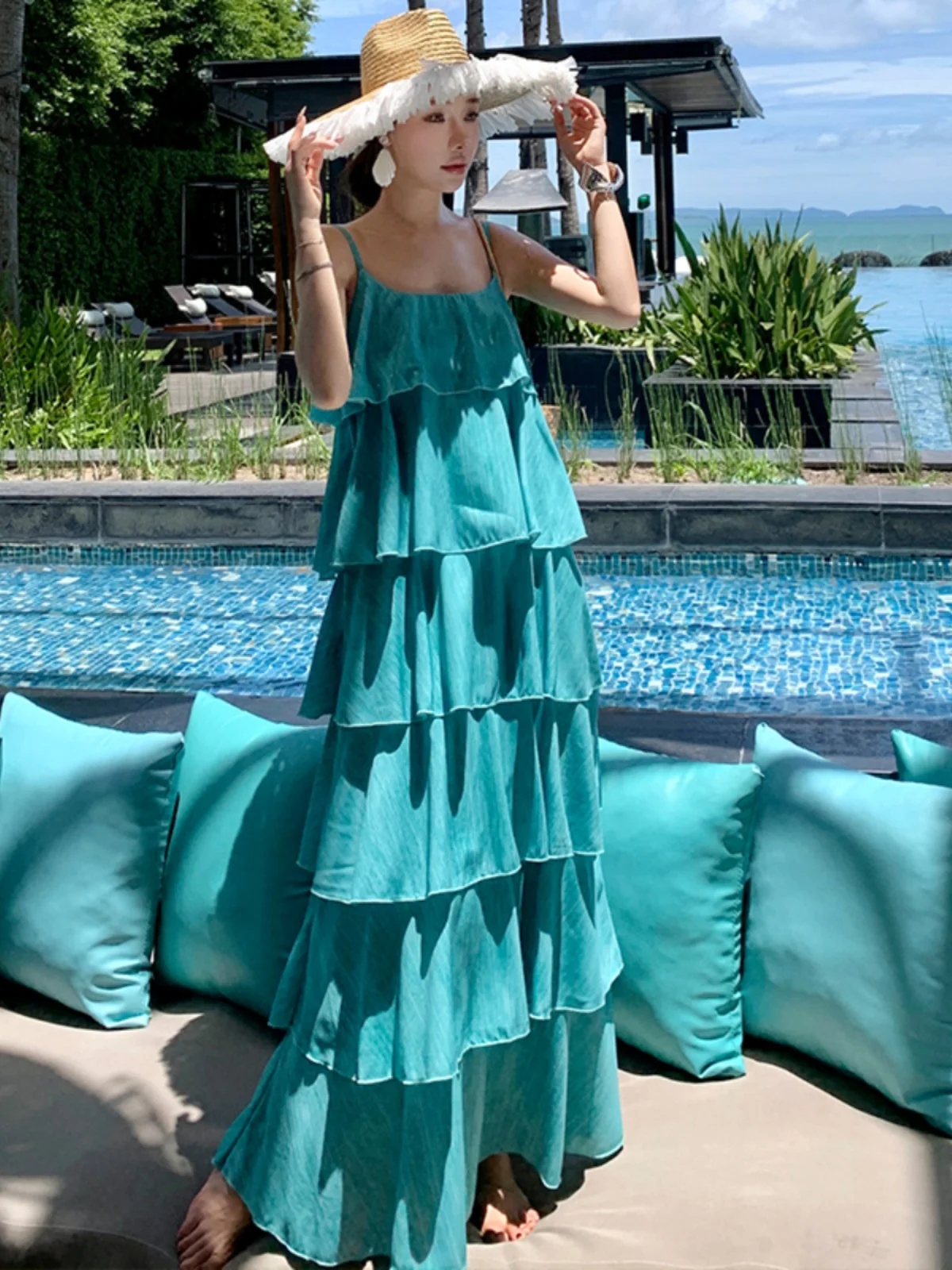 Красивое платье для бессмертного отдыха на берегу моря фотооборка зеленая