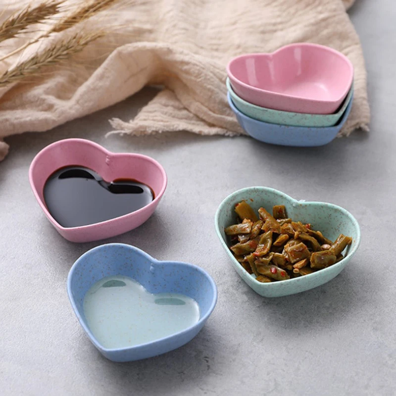 

1pc Seasoning Dish Round Pickles Saucer Mini Love Heart Shape Vinegar Bowl Kitchen Dipping Sauce Snack Plate Tableware