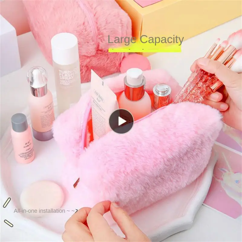 

Sweet Soft Pen Bag Portable Large Capacity Makeup Bag Lipstick Hand Bag Cosmetic Plush Storage Bag Travel