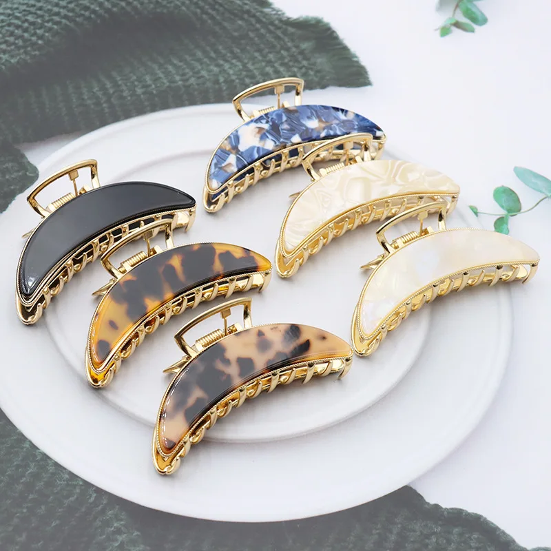 

New Korean Fashion Half Moon Acetic Acid Metal Hair Accessoies For Delicate Girls Medium Size Shark Hair Clip Claw