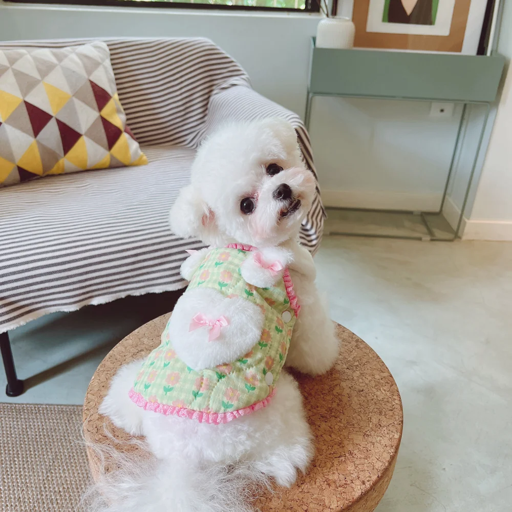 

Pet Cute Vest Sweater Autumn Winter Medium Small Dog Clothes Warm Wool Sweet Princess Dress Flower Design Kitten Puppy Coat