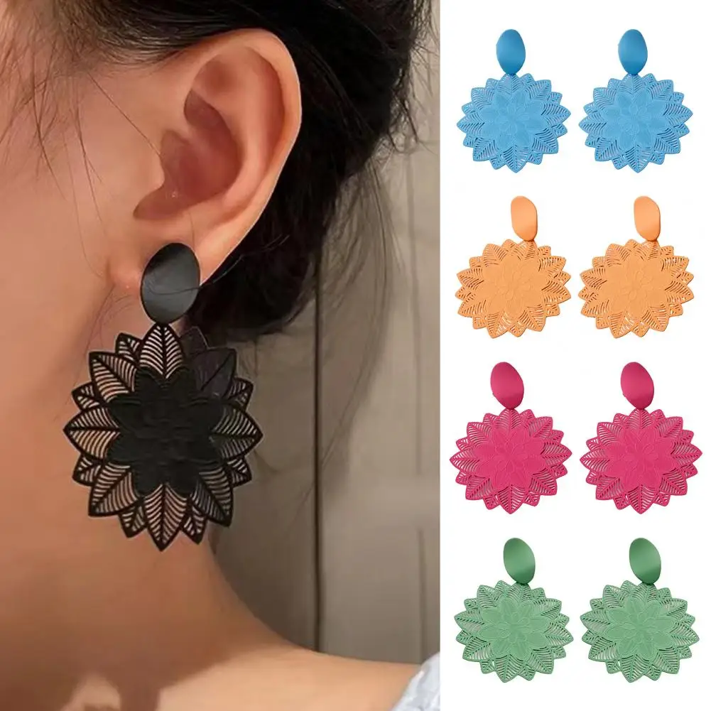

1 Pair Stud Earrings Exaggerated Temperament Slim Gothic Dainty Nonallergic Retro Hollow Flower Drop Earrings Fashion Jewelry
