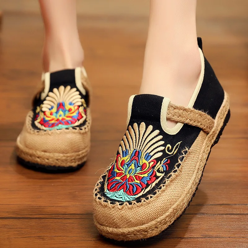 

Flats Canvas White Shoes For Women 2022 Autumn Ballet Ladies Shoe Slip-On Flowers Red Hand-Woven Ethnic Feelings Style Embroider