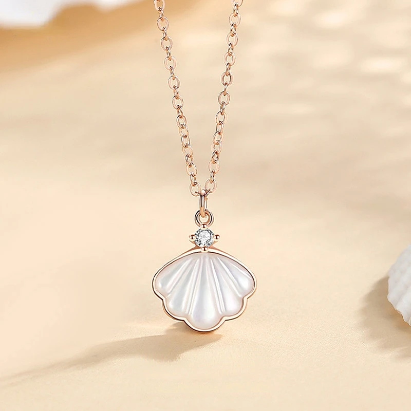 

S925 Sterling Silver Inlaid Zircon Korean Ins Versatile Niche Collarbone Chain Necklace, White Fritillaria pendant shell Jewelry