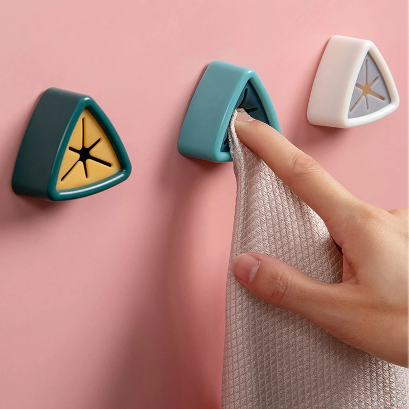 Настенный держатель для полотенец на присосках |