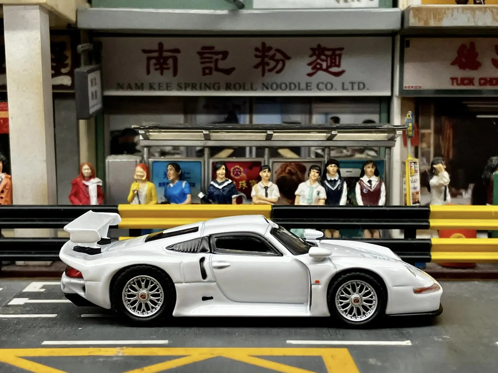 Модель автомобиля из литого под давлением сплава Sparky 1:64 rwb 911 GT1 EVO