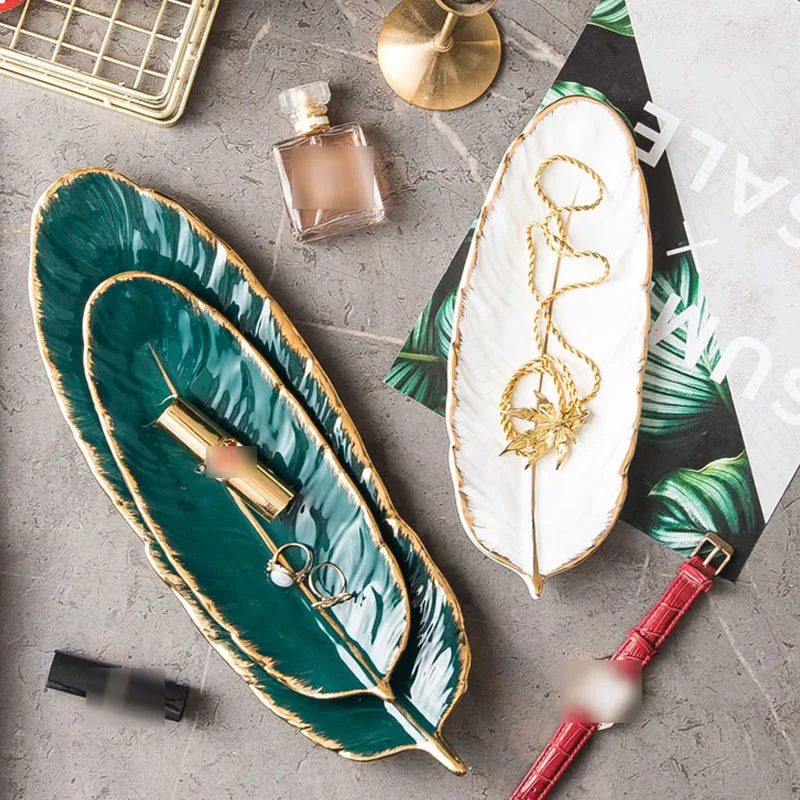 

Европейская керамическая тарелка в форме пера для послеобеденного чая, десертный органайзер, Настольная тарелки с золотым ходом для суши, д...