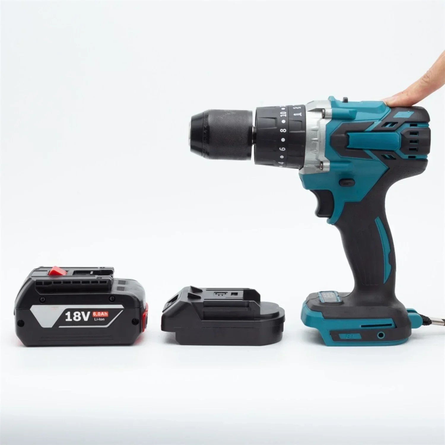 Для литий-ионных аккумуляторов Bosch 18 В преобразует в аккумулятор Makita 18/20