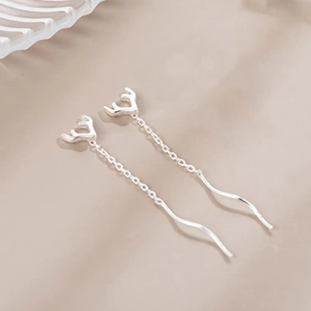 

1 Pair Dangle Earrings Attractive Antlers Flower Charming Long Dangle Dandelion Earrings Female Earrings for Daily Life