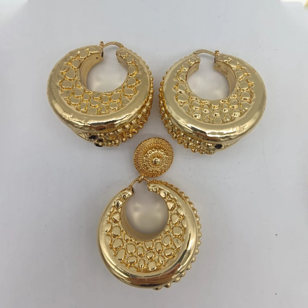

Dubai Women Luxury Hoop Earrings Pendant Set High Quality Classic Gold Color Jewelry Set Fashion Bridal Large Earrings Jewelry
