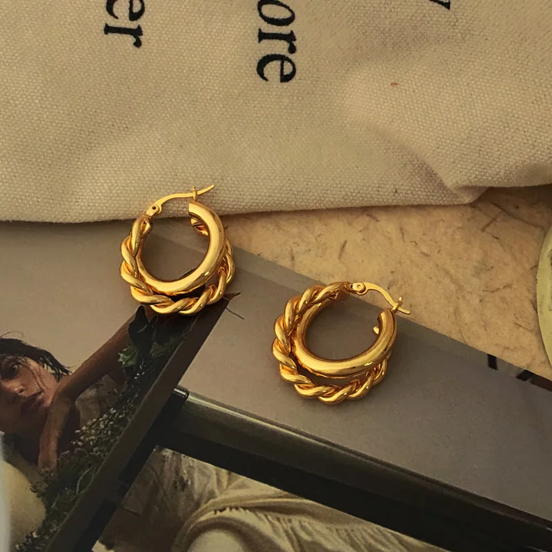 

Серьги с медным покрытием из настоящего золота, двухслойные витые серьги со стильными искусственными ушками, индивидуальные трендовые уличные серьги