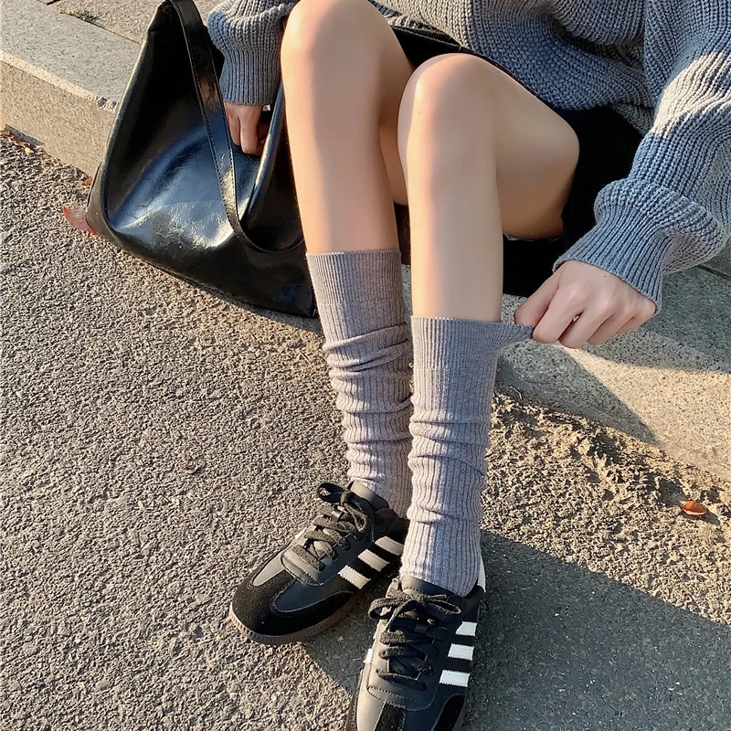 Женские длинные шерстяные носки цвет в ассортименте