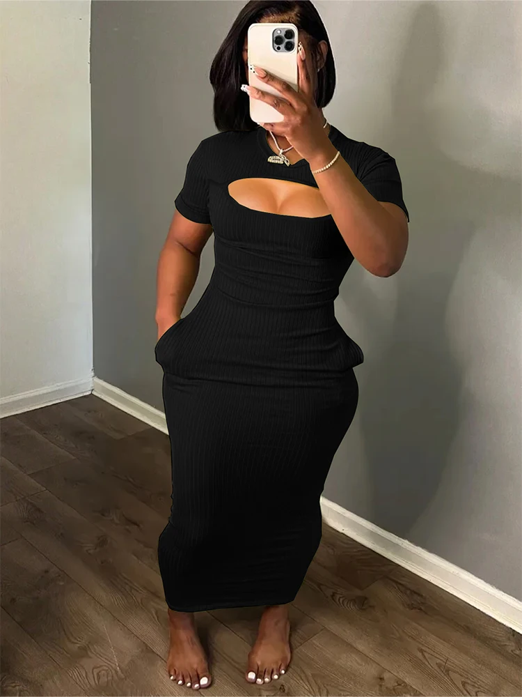 Женское трикотажное платье с коротким рукавом и круглым вырезом